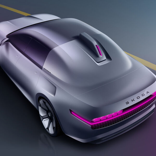 Le retour de la Skoda 100