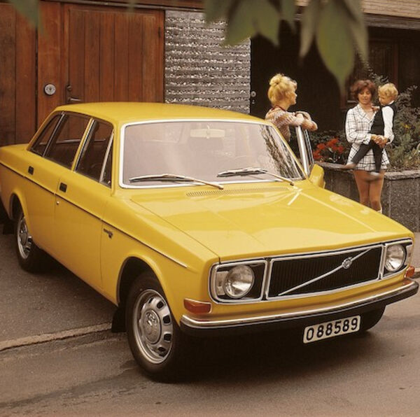 Bullerbü avec des angles et des arêtes